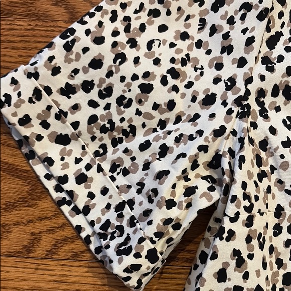 Leopard Print Button-Up Dress - Picture 6 of 6